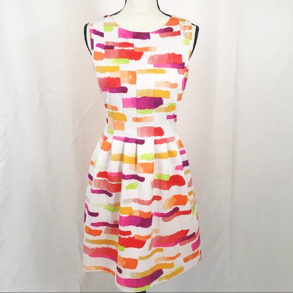 Vince Camuto Dresses & Skirts - • Vince Camuto Watercolor Flare Dress Size 12 •